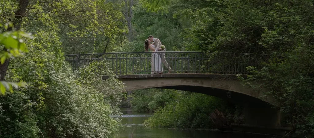 Hochzeitsfotograf Berlin Preise – Paarshooting bei Sonnenuntergang